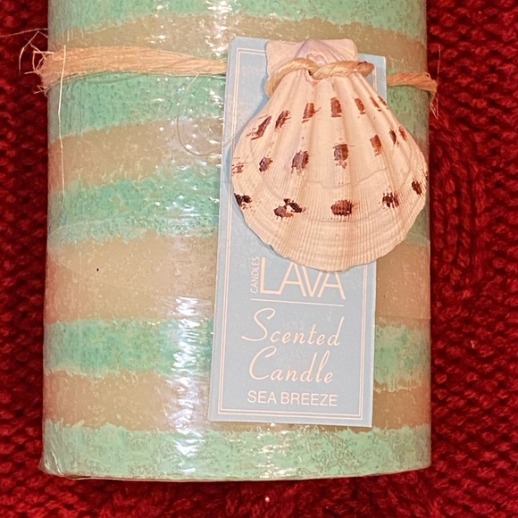 ❌ Sold ❌ Lava Candles Sea Breeze Pillar Candle - Picture 3 of 4